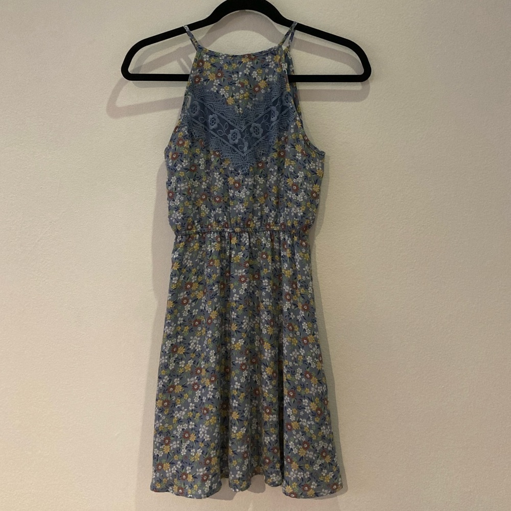 Francesca’s Miami Blue Floral Mini Dress with Lace Detail